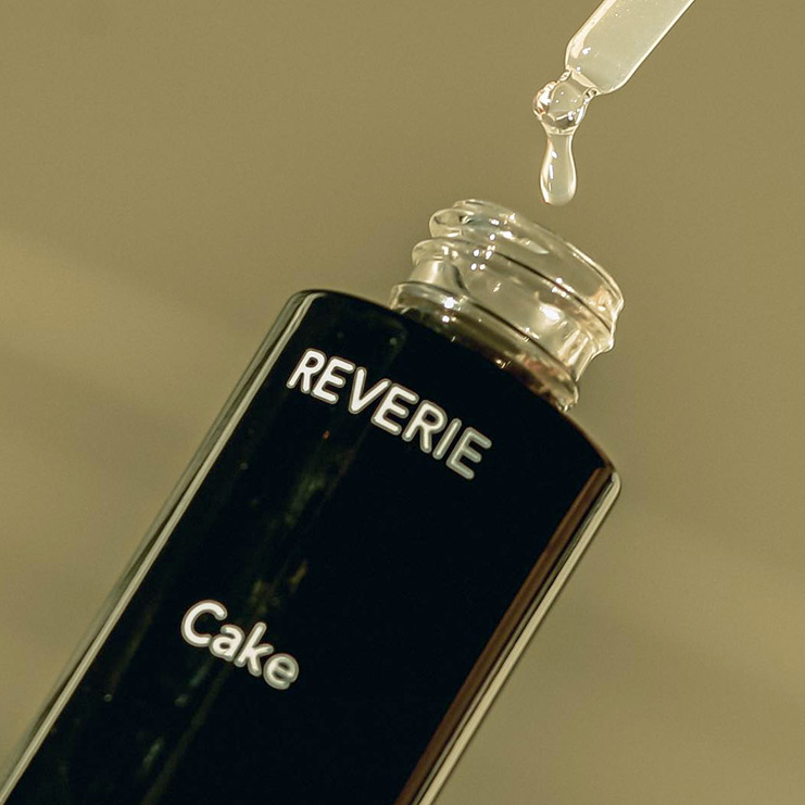 Cake - REVERIE